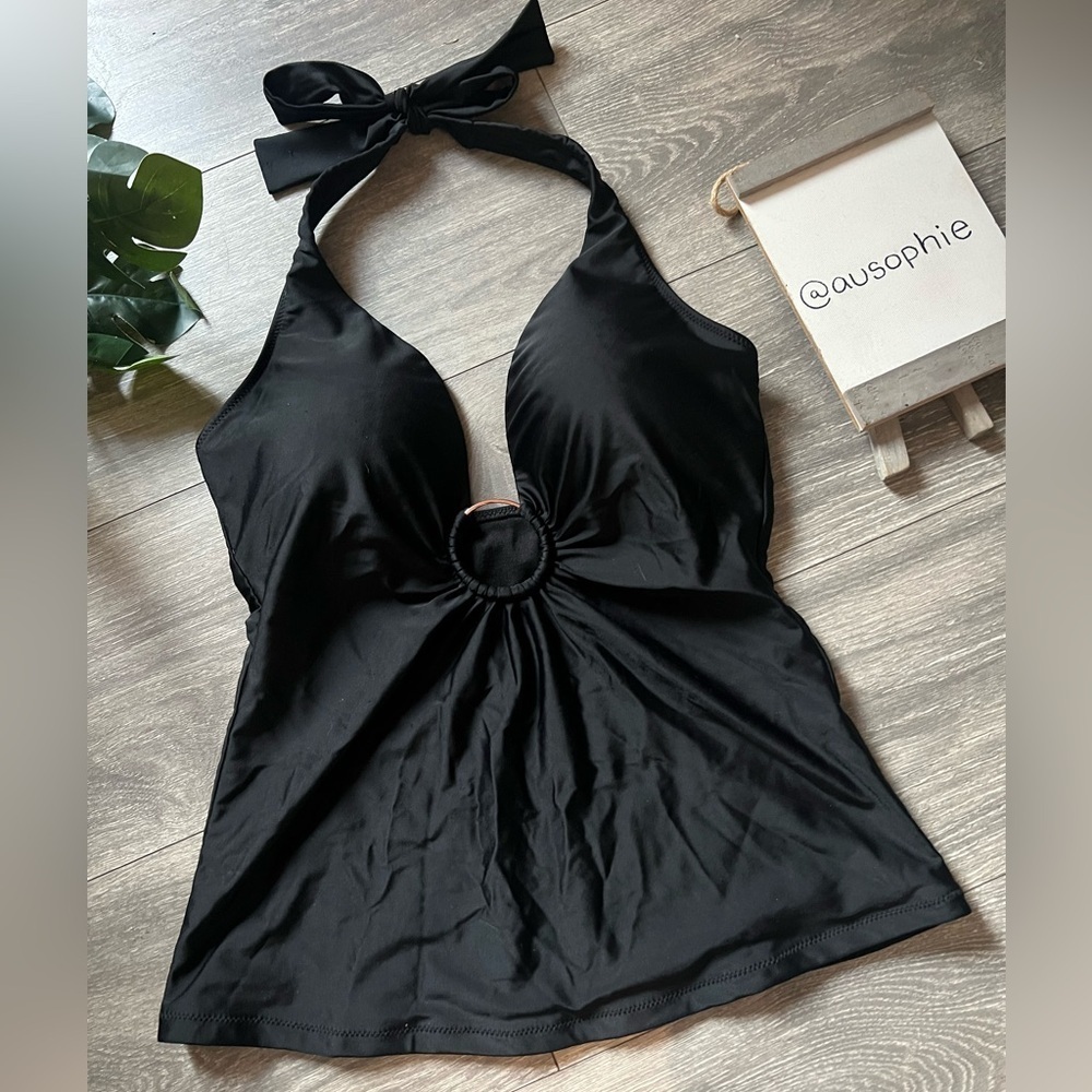 Bar III O Ring Molded Cup Black Solid Halter Tankini Bikini Top. Size S